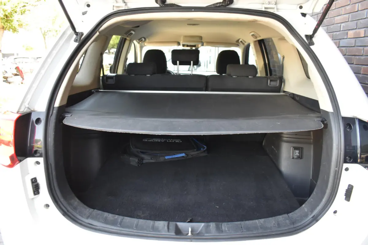 2.4 PHEV Pure