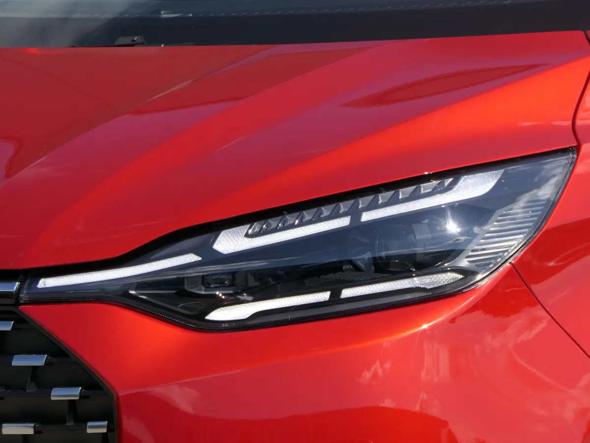 Tourneo 340 2.5 PHEV L2H1 Titanium X | Leder | Panoramdak | B&O Audio | BLIS | Adaptive Cruise | Adaptive LED | Elek. Stoelen |