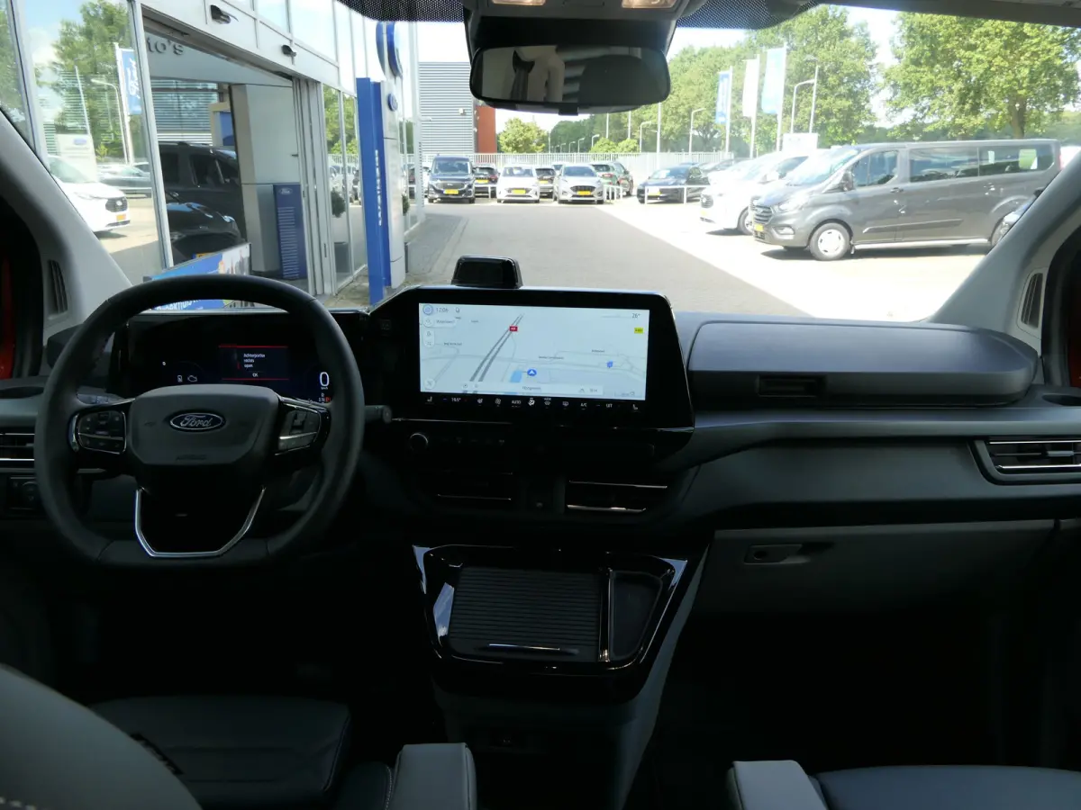 Tourneo 340 2.5 PHEV L2H1 Titanium X | Leder | Panoramdak | B&O Audio | BLIS | Adaptive Cruise | Adaptive LED | Elek. Stoelen |