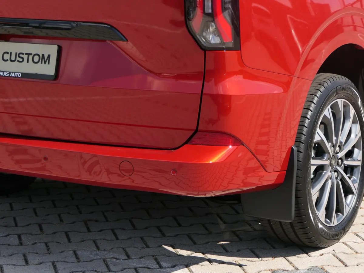 Tourneo 340 2.5 PHEV L2H1 Titanium X | Leder | Panoramdak | B&O Audio | BLIS | Adaptive Cruise | Adaptive LED | Elek. Stoelen |