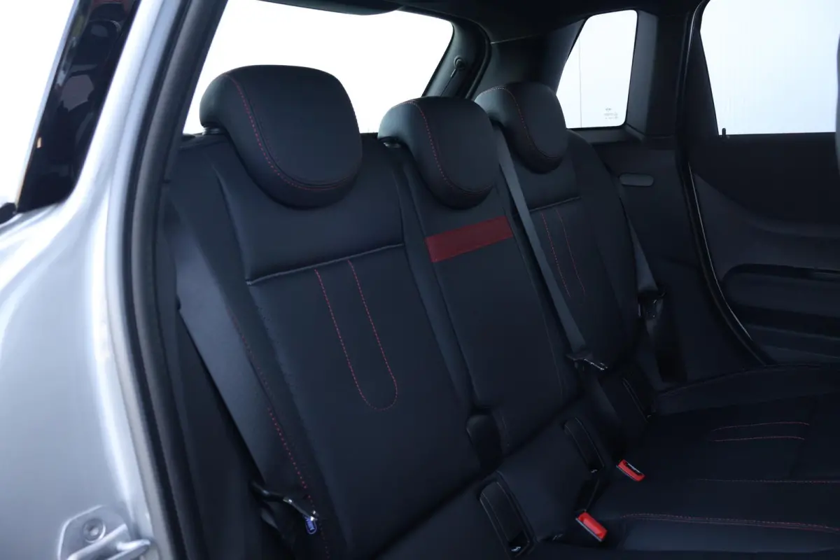 1.5 Cooper C John Cooper Works XL | Pano-dak | Harman Kardon | Elektrische stoelen met geheugen | Head-up display | Comfortacces | Stoelverwarming