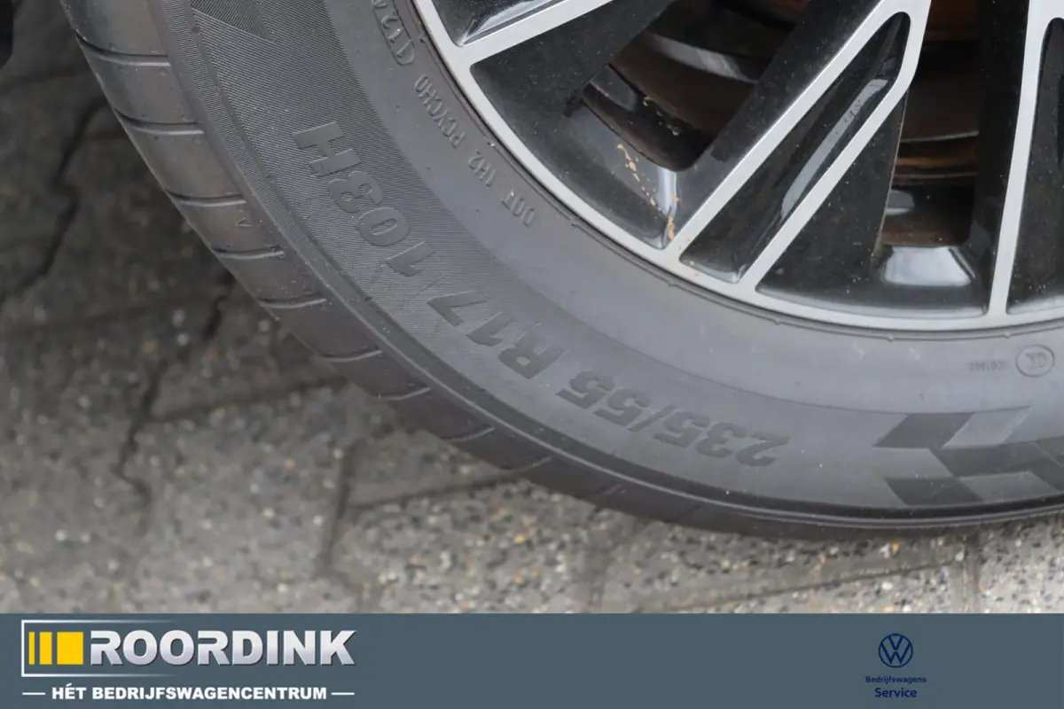 150 pk DSG Comfortline, Complete Sortimo inrichting, 17 LMV, bumpers en spiegels in kleur, omvormer