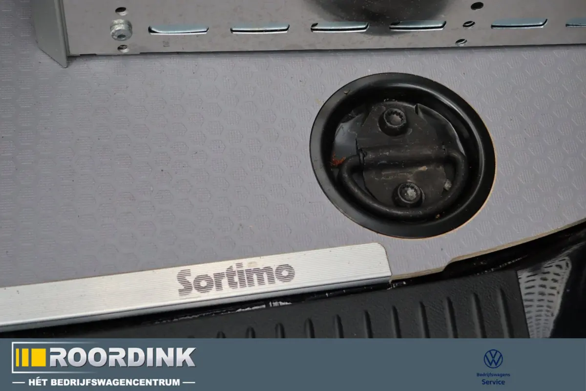 150 pk DSG Comfortline, Complete Sortimo inrichting, 17 LMV, bumpers en spiegels in kleur, omvormer