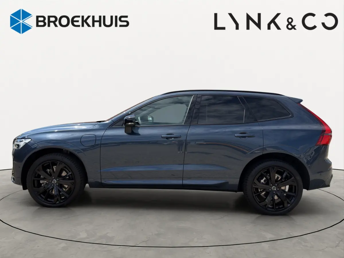 T6 Plug-in hybrid AWD Plus Black Edition | Trekhaak | 360 Camera | Panoramadak | Getint glas | Premium audio |