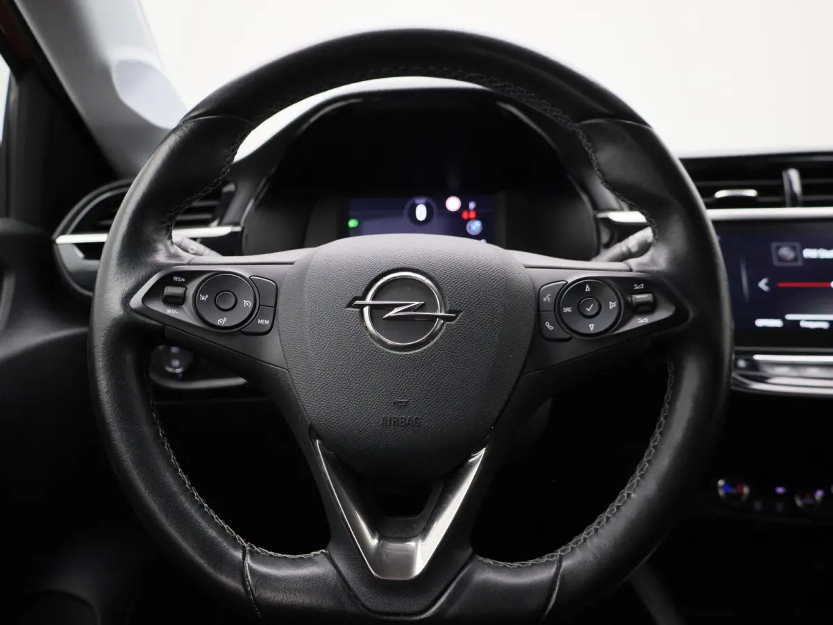 Auto Elegance | Apple Carplay / Android Auto | Achteruitrijcamera | Parkeersensoren |
