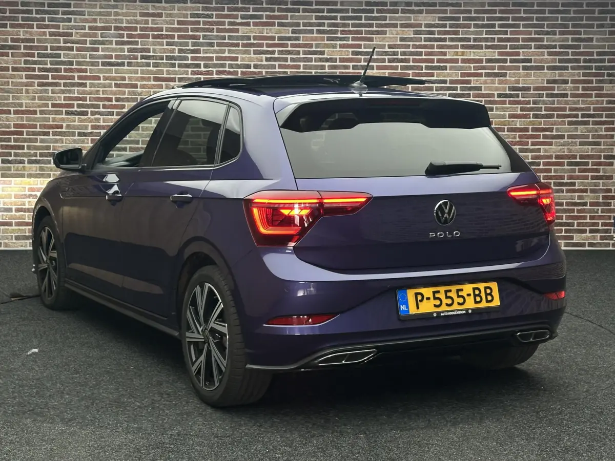 1.0 TSI R-Line Business IQ VIRTUAL PANORAMA DEALER GARANTIE 110PK