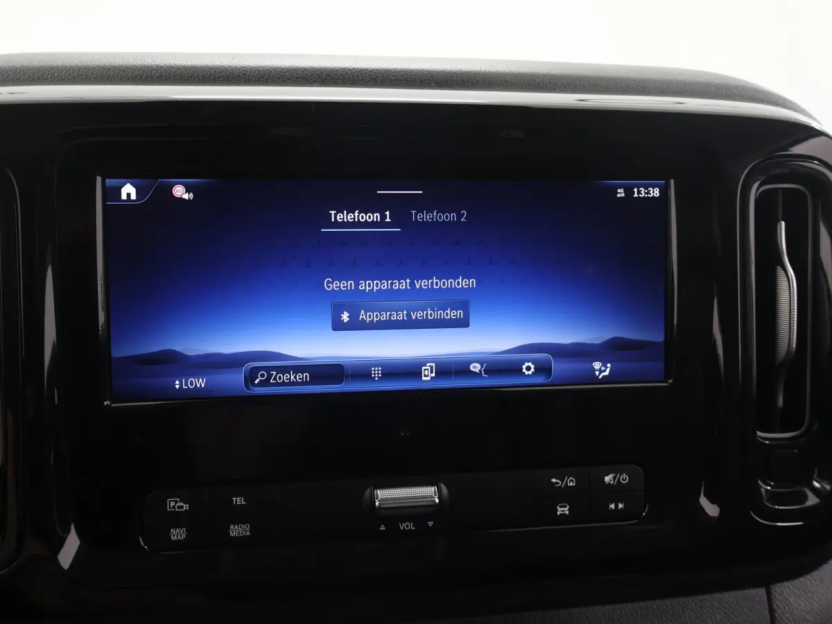 116 CDI L2 Pro | Bumpers in Kleur | Digitale Radio | Spiegelpakket | Klasse 3 Alarmsysteem | Stoelverwarming | Parkeerpakket met Camera | Dodehoekassistent | Comfortstoel Bestuurder | Bijrij