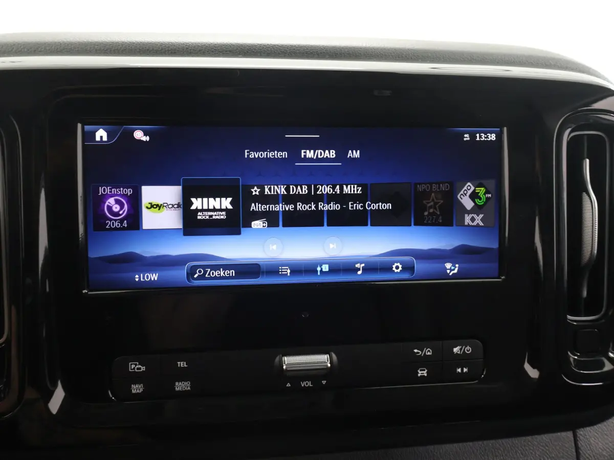 116 CDI L2 Pro | Bumpers in Kleur | Digitale Radio | Spiegelpakket | Klasse 3 Alarmsysteem | Stoelverwarming | Parkeerpakket met Camera | Dodehoekassistent | Comfortstoel Bestuurder | Bijrij