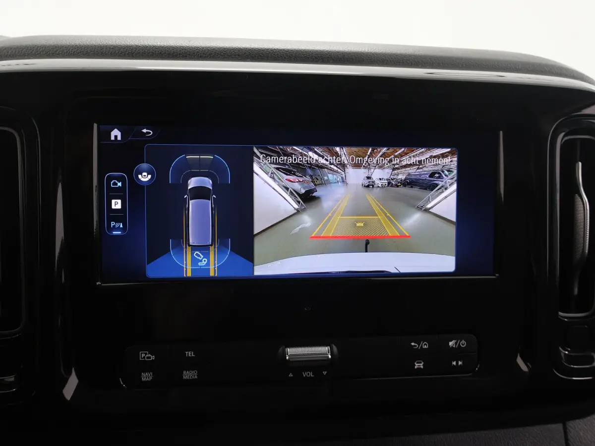 116 CDI L2 Pro | Bumpers in Kleur | Digitale Radio | Spiegelpakket | Klasse 3 Alarmsysteem | Stoelverwarming | Parkeerpakket met Camera | Dodehoekassistent | Comfortstoel Bestuurder | Bijrij
