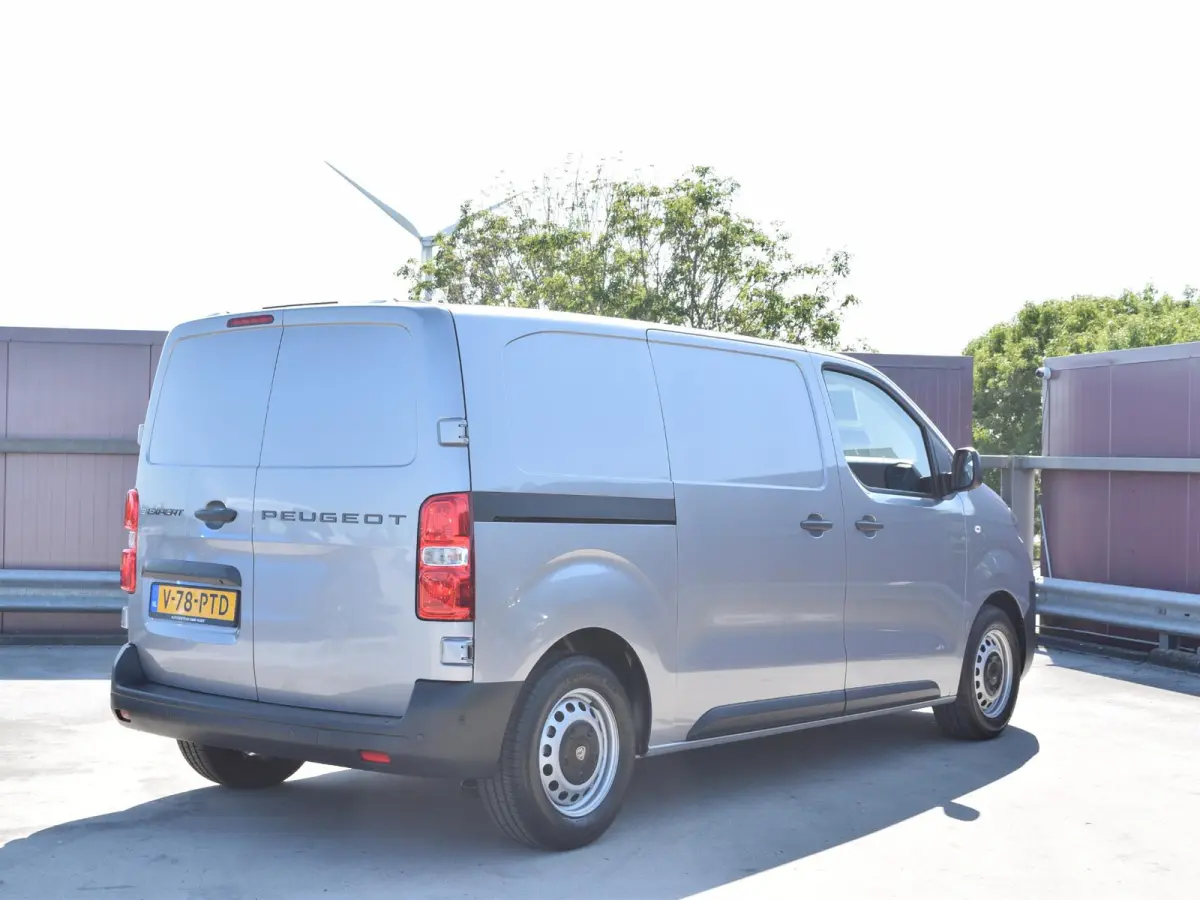 EV L2 75 kWh Laadruimte betimmering l Navigatie l Draadloos Android Auto/Apple