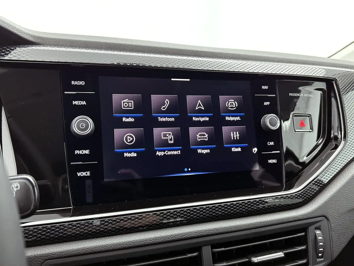 1.0 TSI Life Edition | 95 PK | EM |  Climatronic (Automatische Airco) | Apple Carplay / Android Auto | Digital Cockpit |