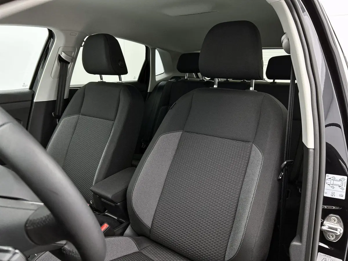 1.0 TSI Life Edition | 95 PK | EM |  Climatronic (Automatische Airco) | Apple Carplay / Android Auto | Digital Cockpit |