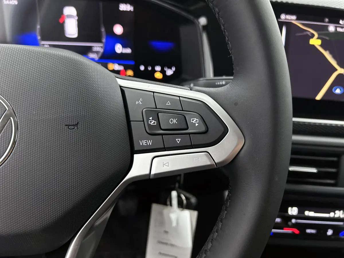 1.0 TSI Life Edition | 95 PK | EM |  Climatronic (Automatische Airco) | Apple Carplay / Android Auto | Digital Cockpit |