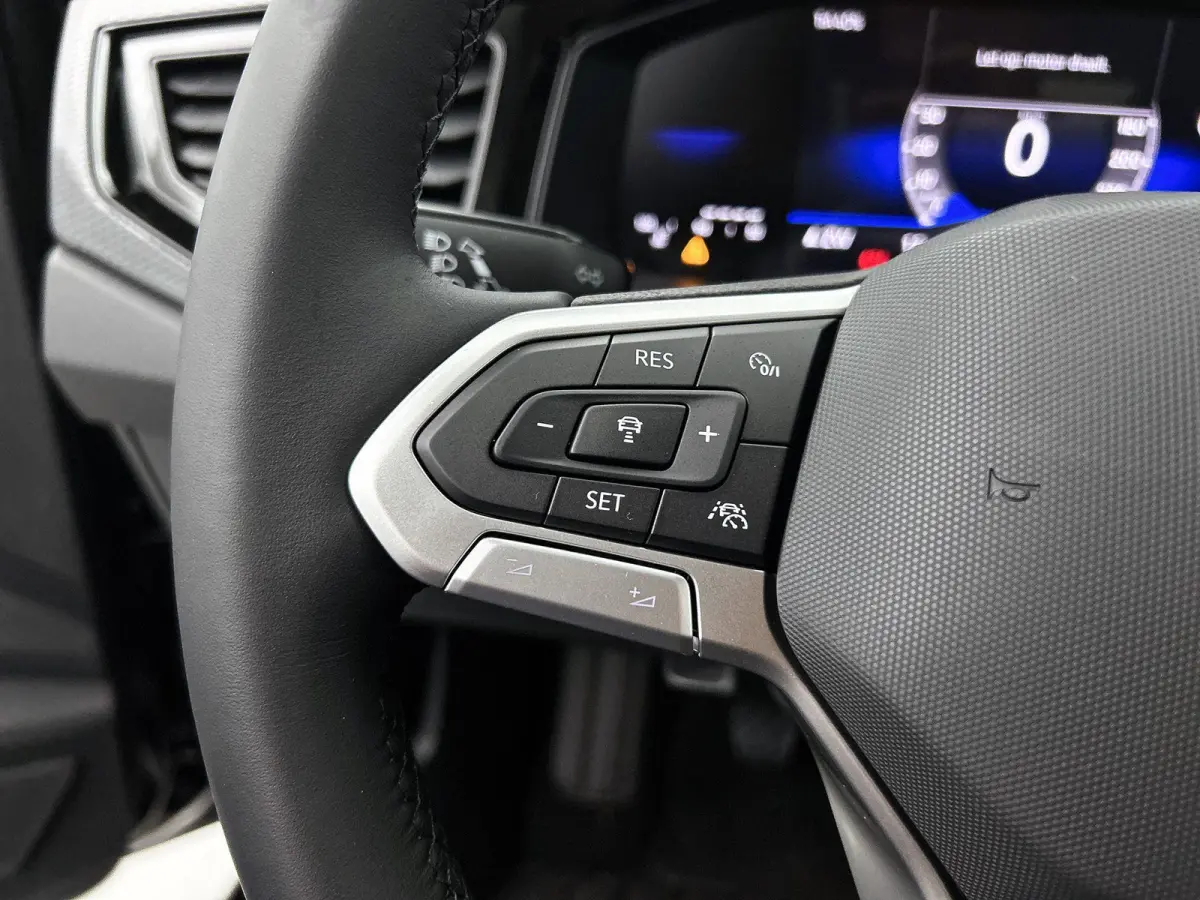 1.0 TSI Life Edition | 95 PK | EM |  Climatronic (Automatische Airco) | Apple Carplay / Android Auto | Digital Cockpit |