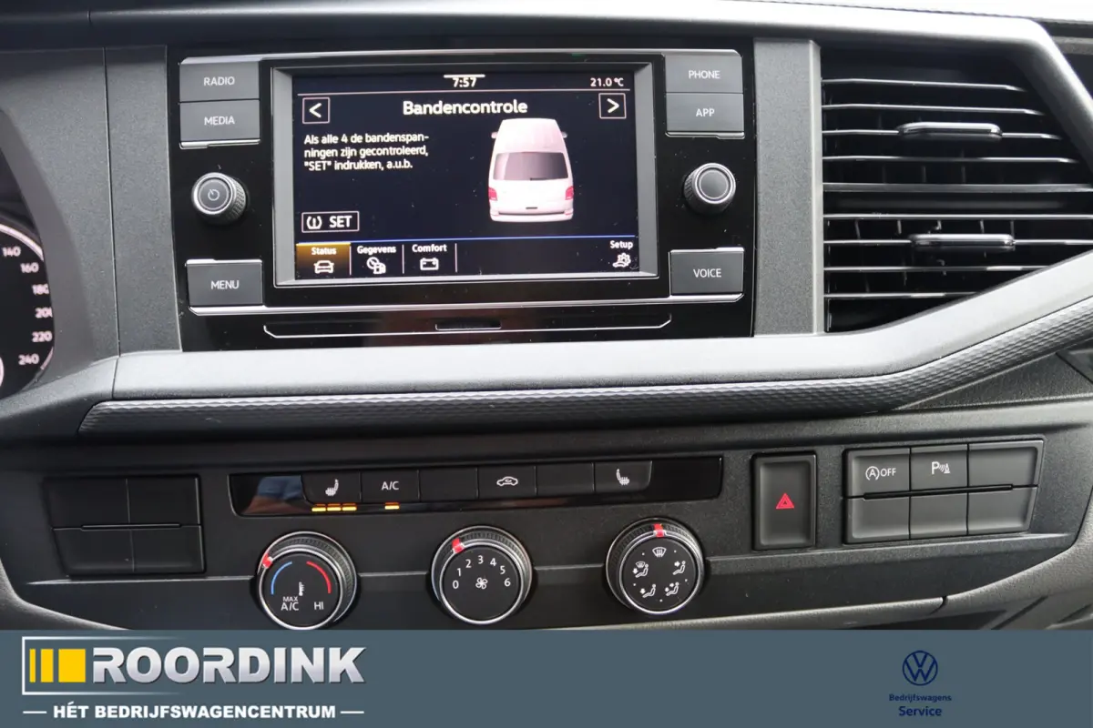 TRANSPORTER 150 pk DSG L2, Complete Sortimo inrichting, 20" LMV, sidebars, alles in kleur, standkachel etc