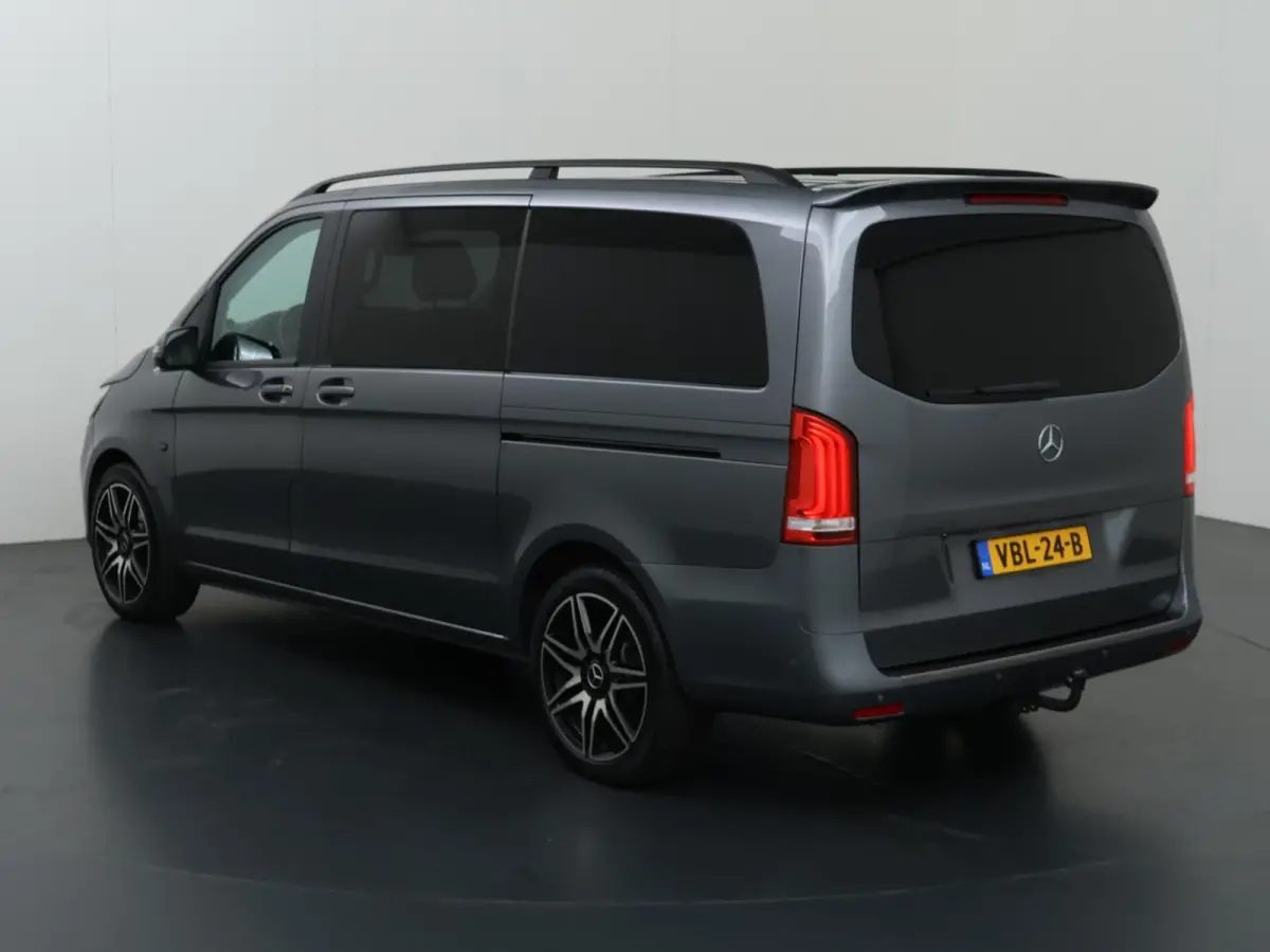 114 CDI L2 | Marge Incl. BTW & BPM| | Navigatie | Dakrailing | Parkeerpakket | LED Koplampen | Stoelverwarming Bestuurder | Bijrijdersbank | Airco | Cruisecontrol | Trekhaak 2500kg | 2x Schu