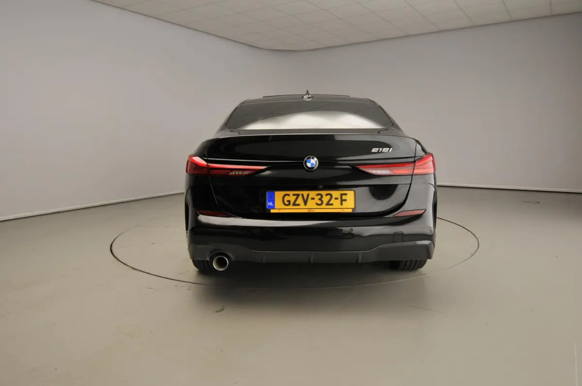 218i | M-Sportpakket | LED | Navigatie | Panoramadak | Sportstoelen | Sportonderstel | DAB | Alu 18 inch
