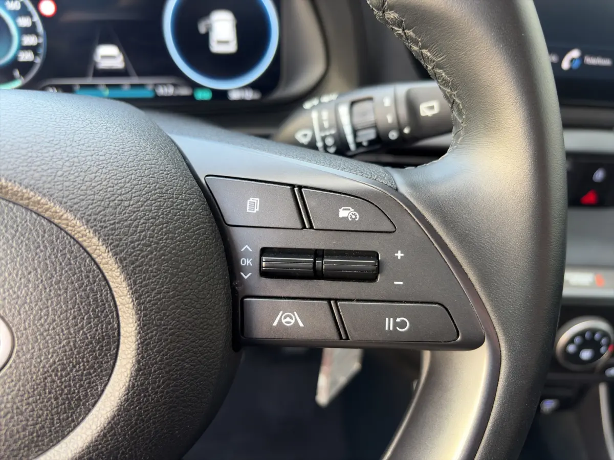 1.0 T-GDI 100pk Comfort | Camera | Carplay | Airco | 16-inch Velgen | Cruise control | Middenarmsteun | DAB | BLIS | Parkeersensoren