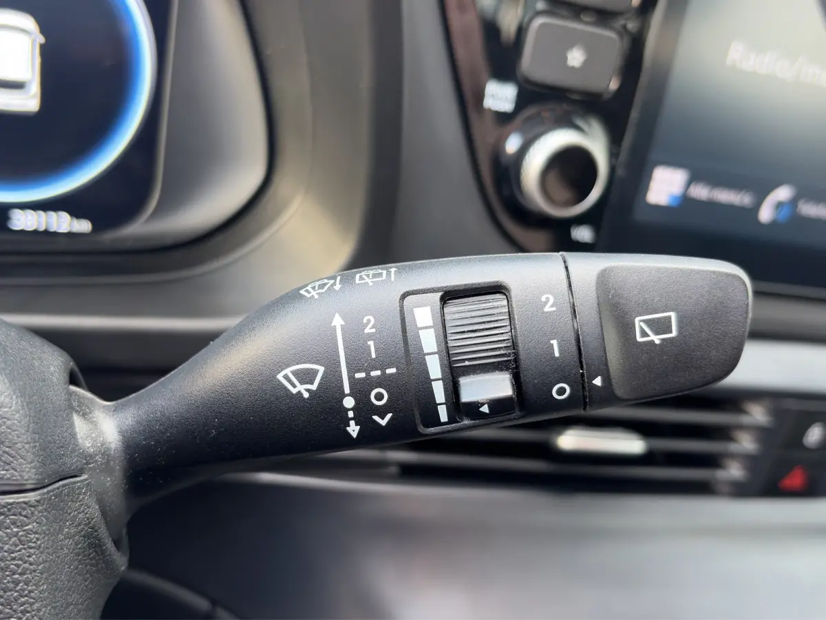 1.0 T-GDI 100pk Comfort | Camera | Carplay | Airco | 16-inch Velgen | Cruise control | Middenarmsteun | DAB | BLIS | Parkeersensoren