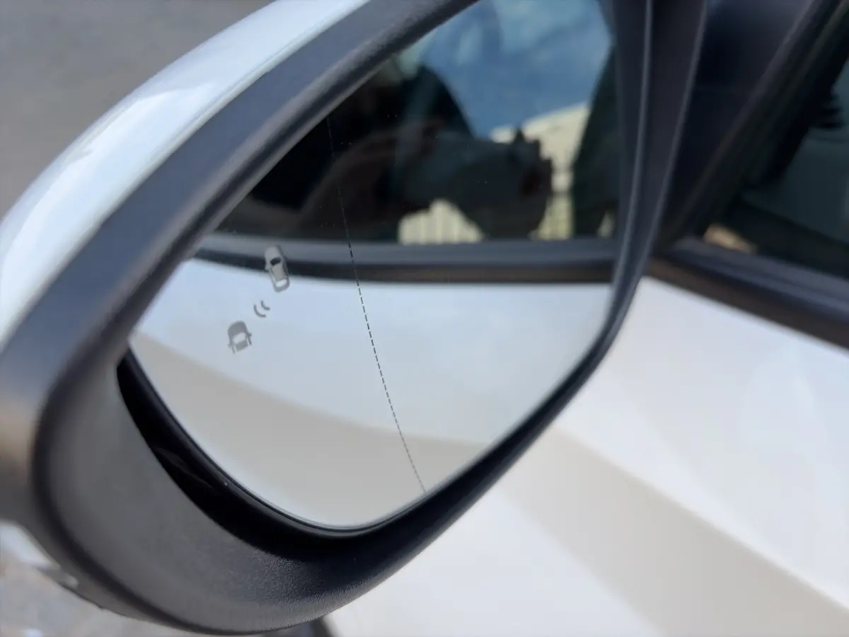 1.0 T-GDI 100pk Comfort | Camera | Carplay | Airco | 16-inch Velgen | Cruise control | Middenarmsteun | DAB | BLIS | Parkeersensoren