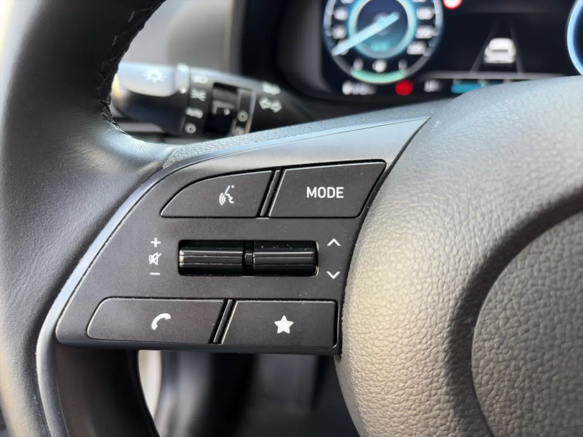 1.0 T-GDI 100pk Comfort | Camera | Carplay | Airco | 16-inch Velgen | Cruise control | Middenarmsteun | DAB | BLIS | Parkeersensoren