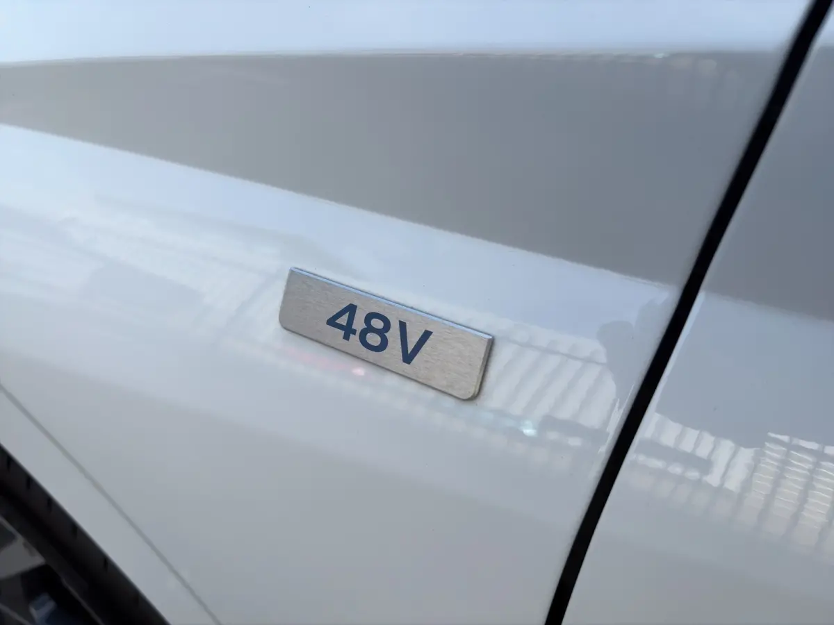 1.0 T-GDI 100pk Comfort | Camera | Carplay | Airco | 16-inch Velgen | Cruise control | Middenarmsteun | DAB | BLIS | Parkeersensoren