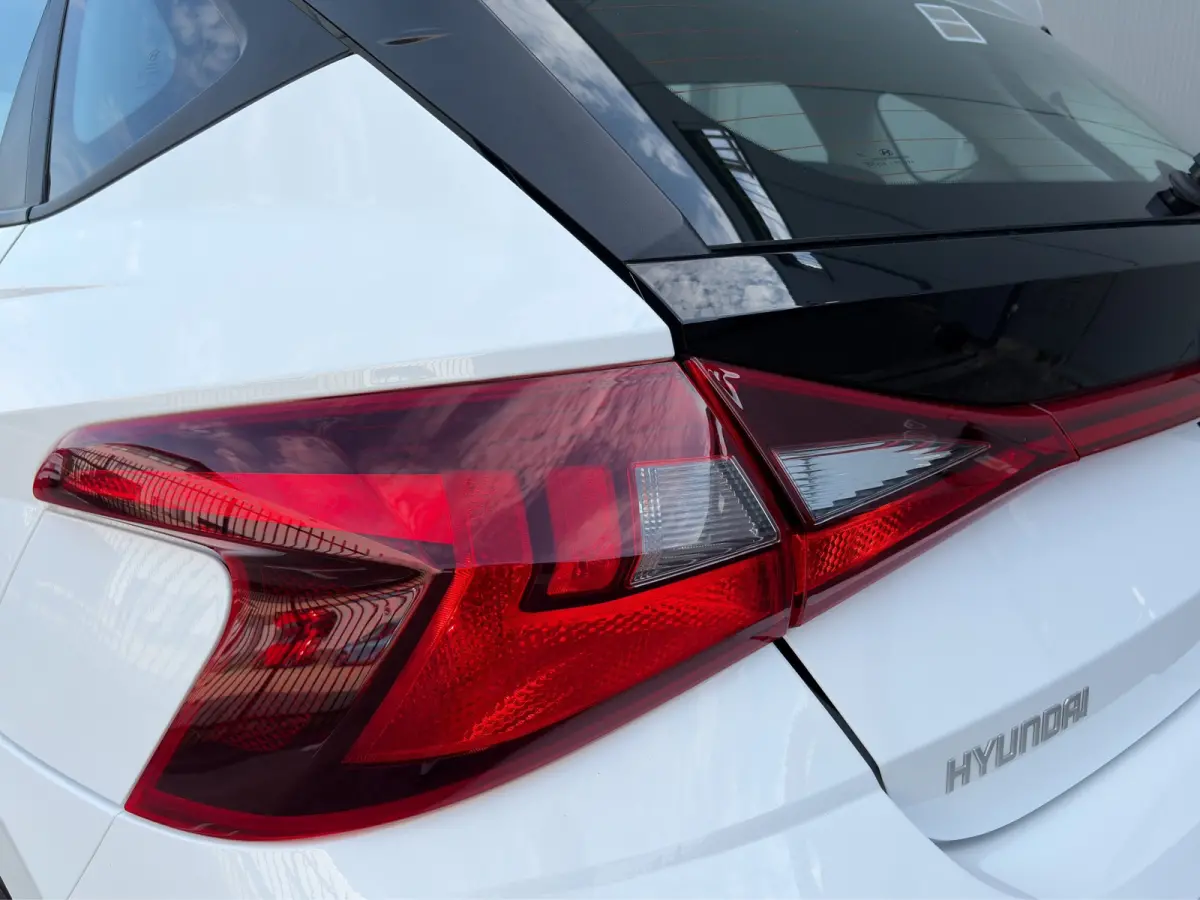 1.0 T-GDI 100pk Comfort | Camera | Carplay | Airco | 16-inch Velgen | Cruise control | Middenarmsteun | DAB | BLIS | Parkeersensoren