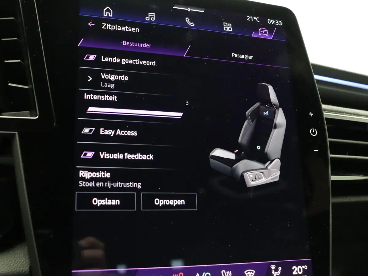 E-Tech full hybrid 200 esprit Alpine 7p. | Vijf jaar garantie | Full option | Panoramisch dak | Harman Kardon | HUD | Voorruitverwarming |