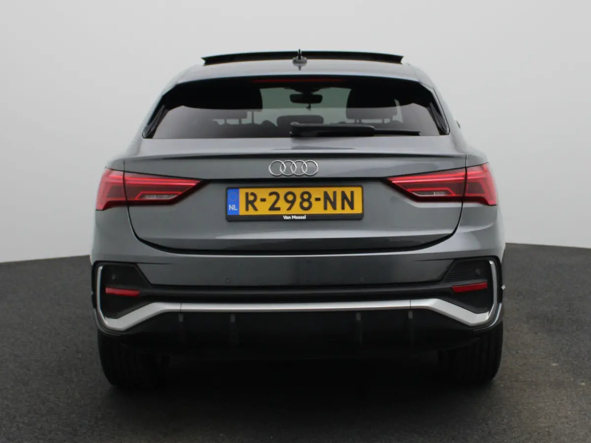 45 TFSI e S Edition | Automaat | Apple Carplay / Android Auto | Panoramadak | Parkeersensoren | Climate Control |