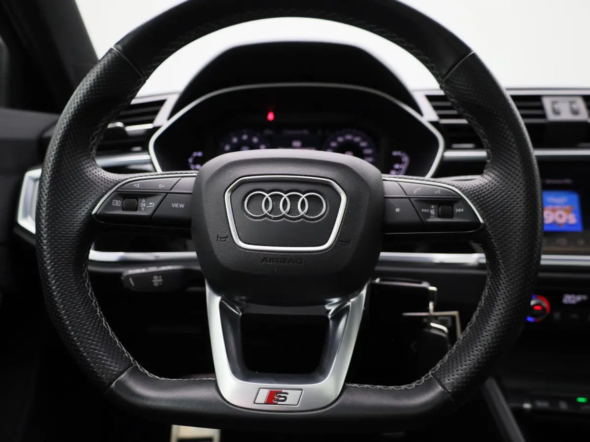 45 TFSI e S Edition | Automaat | Apple Carplay / Android Auto | Panoramadak | Parkeersensoren | Climate Control |