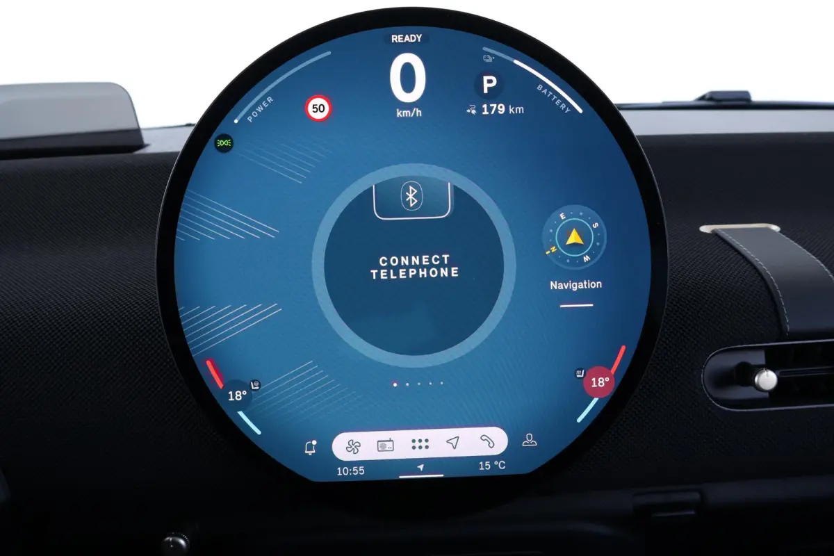 Cooper E John Cooper Works M 40.7 kWh | SoH 99% | Glazen Panoramadak | Stuur- & Stoelverwarming | Head-Up Display | Comfort Access | 18"JCW | NEXT