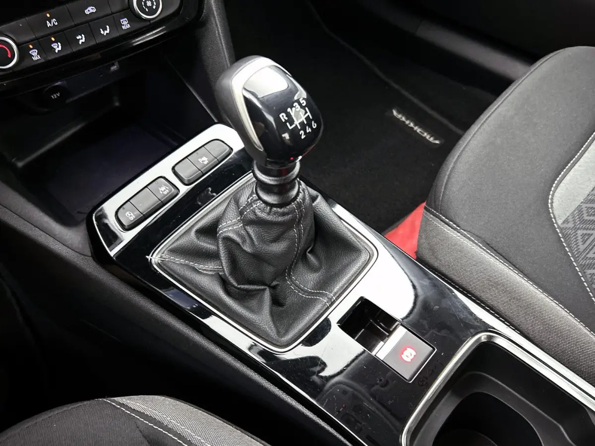 1.2 Edition 100pk | Camera | LMV | Cruise controle | Apple CarPlay/Android Auto | Navi |