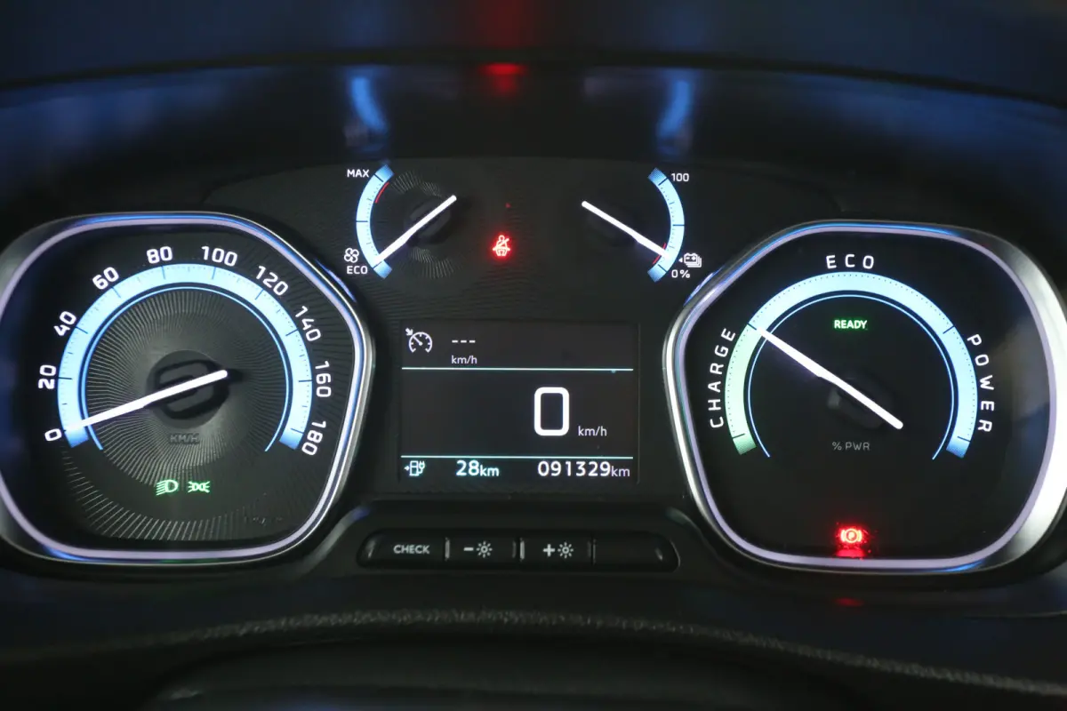 75 kWh L2H1 | Snelladen | SOH 91% | Airco | Cruise | Camera | Carplay | Parkeersens.