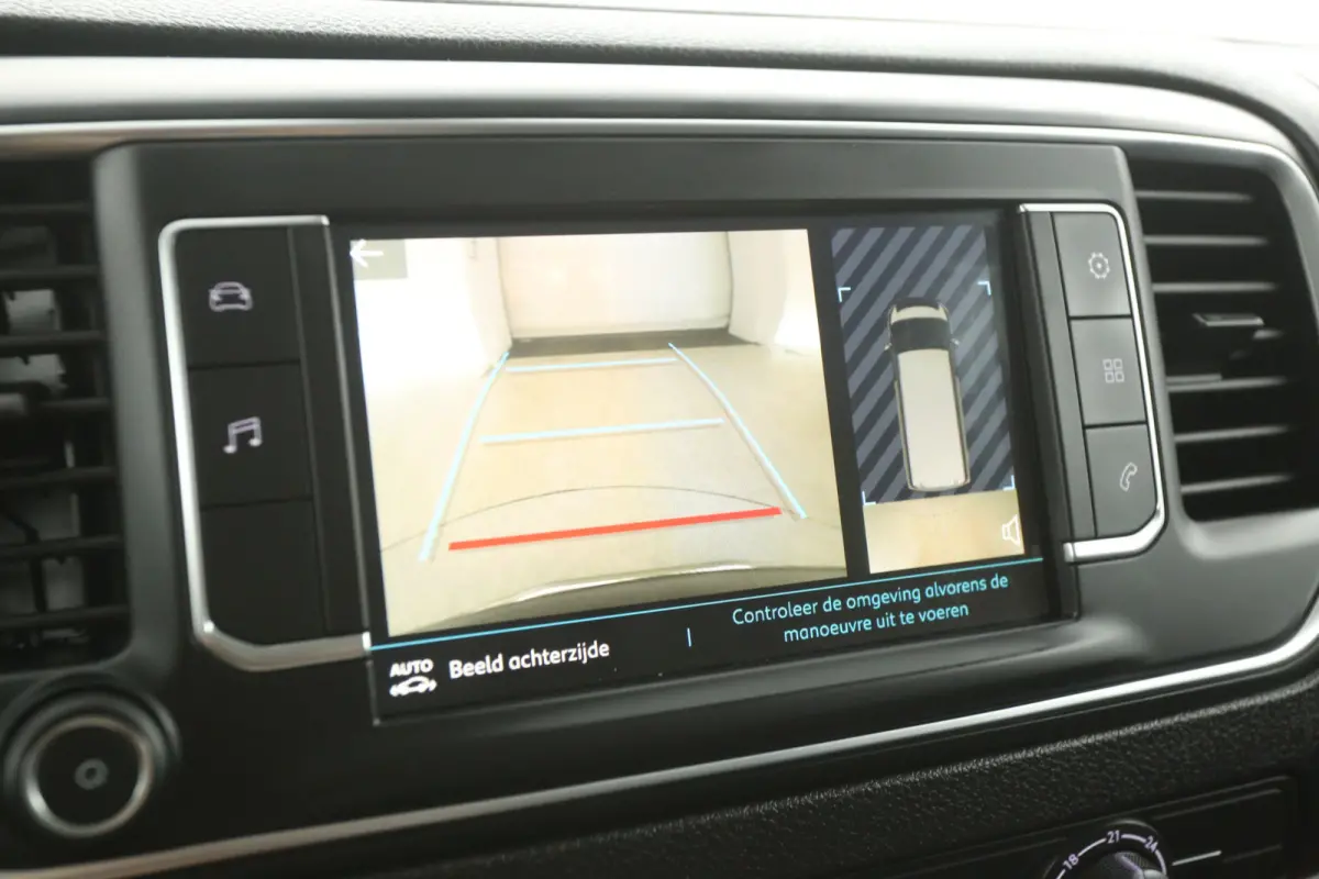 75 kWh L2H1 | Snelladen | SOH 91% | Airco | Cruise | Camera | Carplay | Parkeersens.