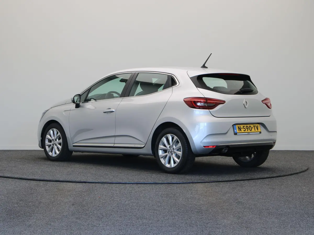 TCe 90pk Intens | Climate control | Apple Carplay | Android Auto | Parkeersensoren achter |
