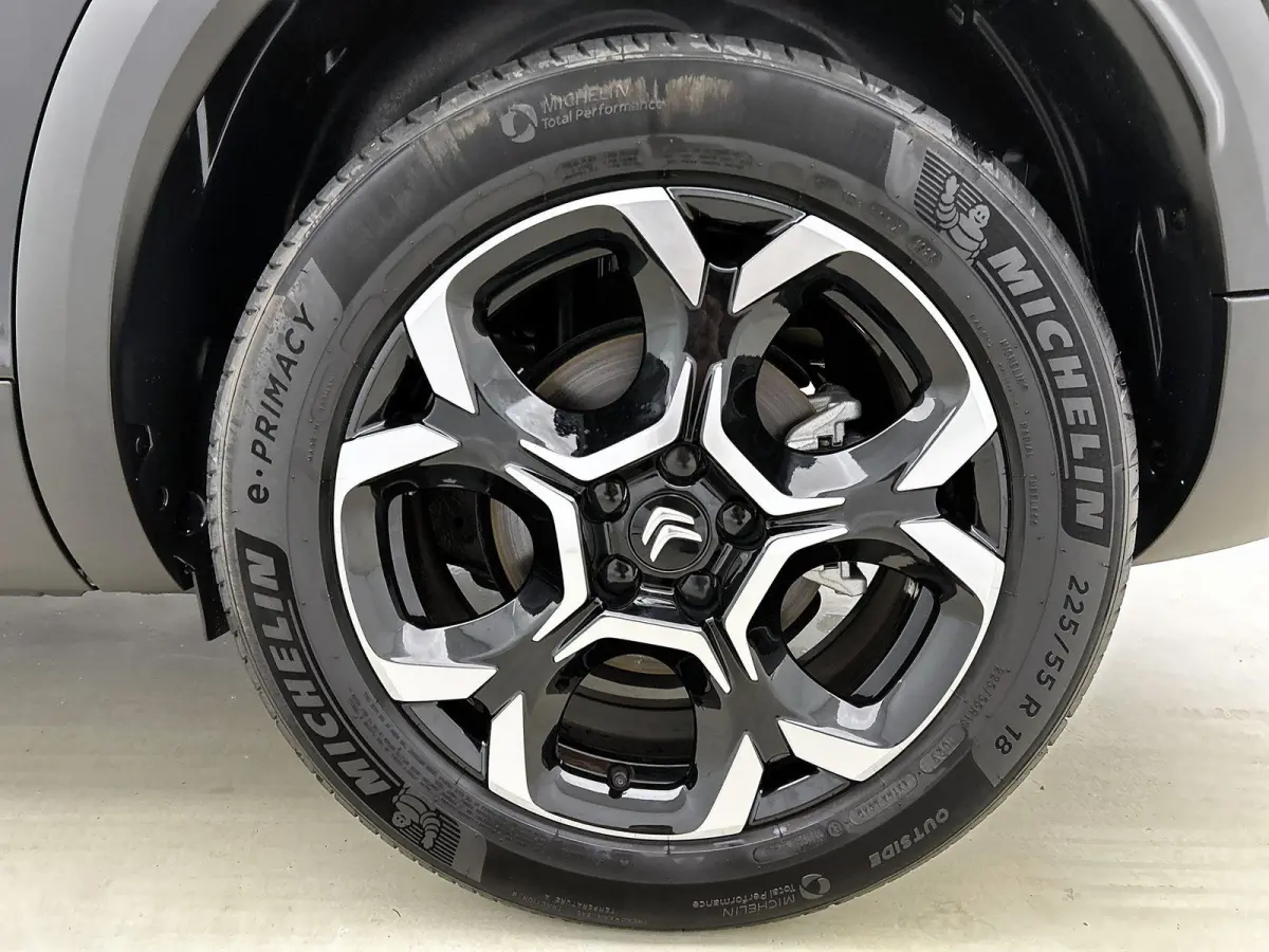 1.2 Hybrid 136 Max | Navigatie | Adaptieve Cruise Control | Achteruitrij Camera | Dodehoek Bewaking | Keyless Entry/Start | Apple Carplay/Android Auto | Climate Control |