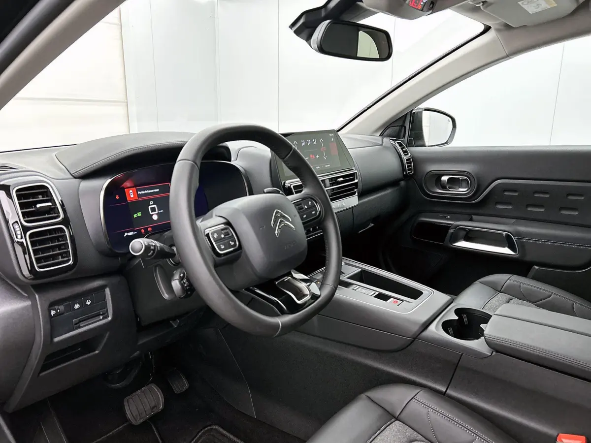 1.2 Hybrid 136 Max | Navigatie | Adaptieve Cruise Control | Achteruitrij Camera | Dodehoek Bewaking | Keyless Entry/Start | Apple Carplay/Android Auto | Climate Control |