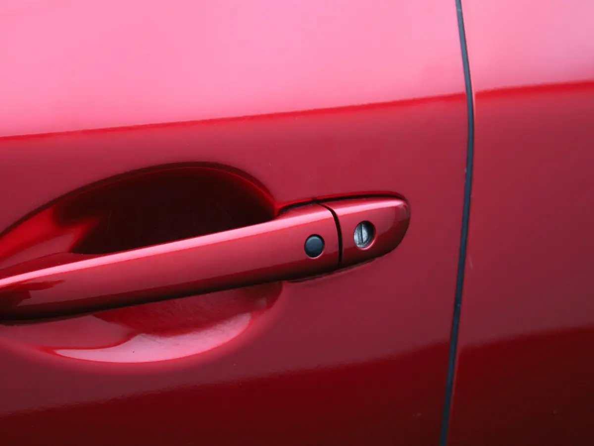 2.0 SkyActiv-G 160 GT-M 4WD | Achteruitrijcamera | Schuif- / Kanteldak | Stoelverwarming | Head-up Display | Parkeersensoren | Trekhaak |
