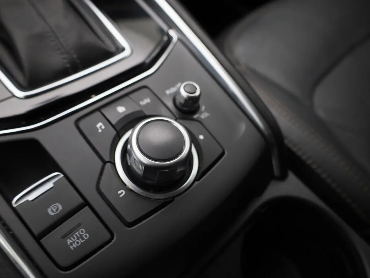 2.0 SkyActiv-G 160 GT-M 4WD | Achteruitrijcamera | Schuif- / Kanteldak | Stoelverwarming | Head-up Display | Parkeersensoren | Trekhaak |