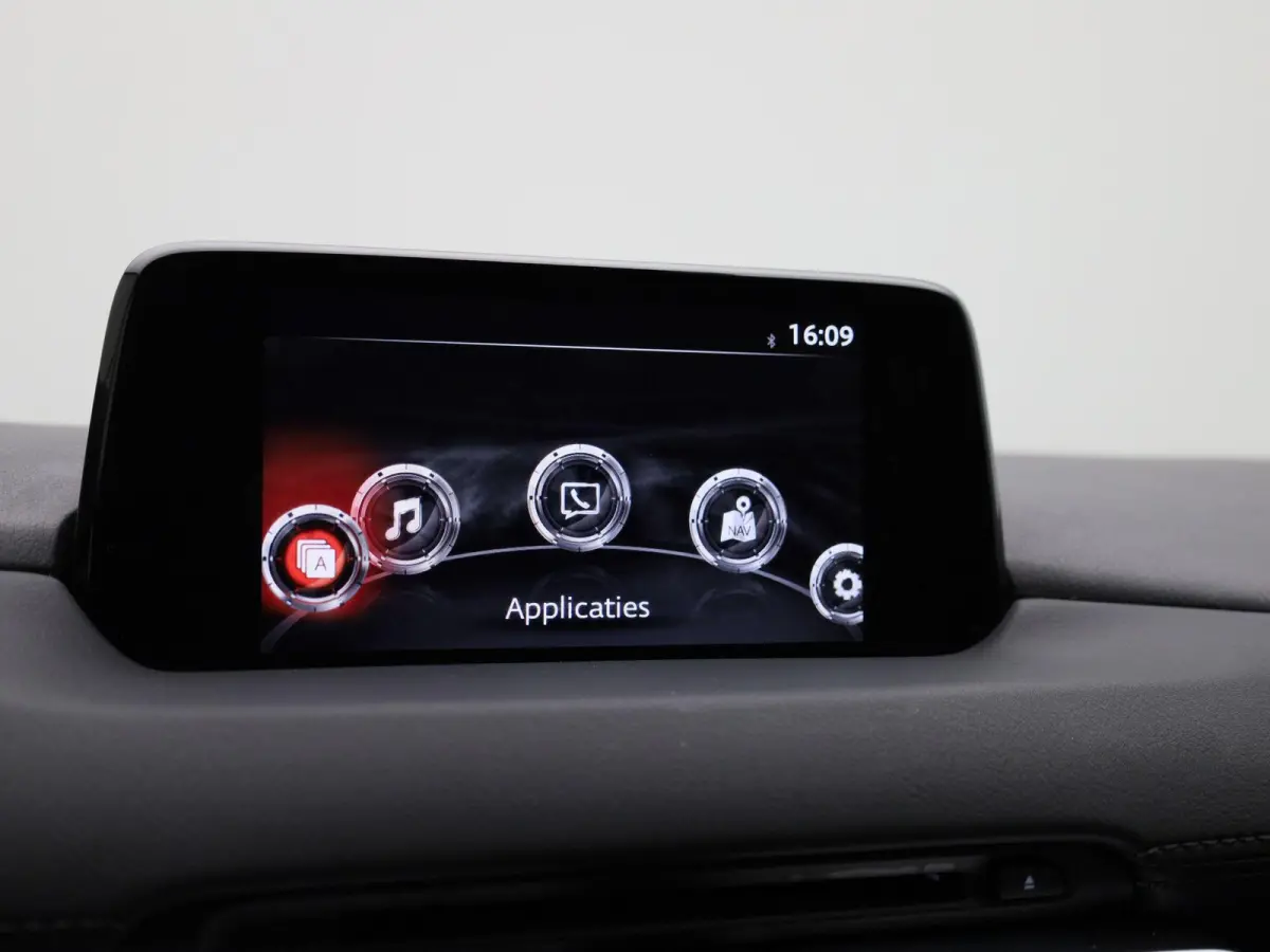 2.0 SkyActiv-G 160 GT-M 4WD | Achteruitrijcamera | Schuif- / Kanteldak | Stoelverwarming | Head-up Display | Parkeersensoren | Trekhaak |