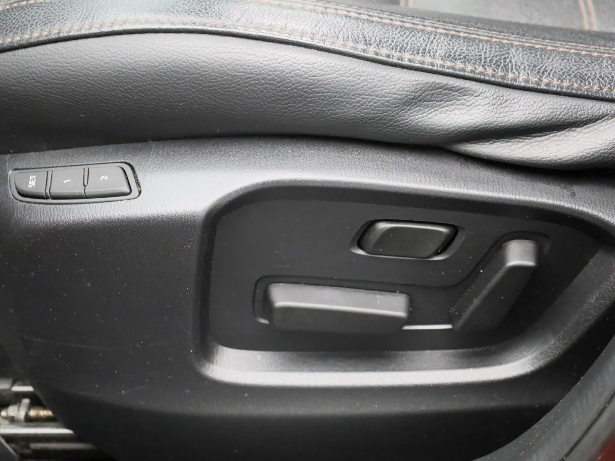2.0 SkyActiv-G 160 GT-M 4WD | Achteruitrijcamera | Schuif- / Kanteldak | Stoelverwarming | Head-up Display | Parkeersensoren | Trekhaak |