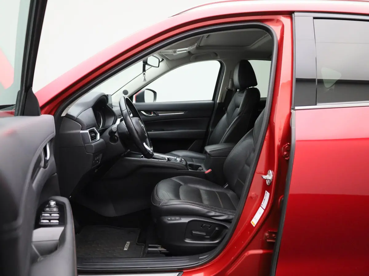 2.0 SkyActiv-G 160 GT-M 4WD | Achteruitrijcamera | Schuif- / Kanteldak | Stoelverwarming | Head-up Display | Parkeersensoren | Trekhaak |