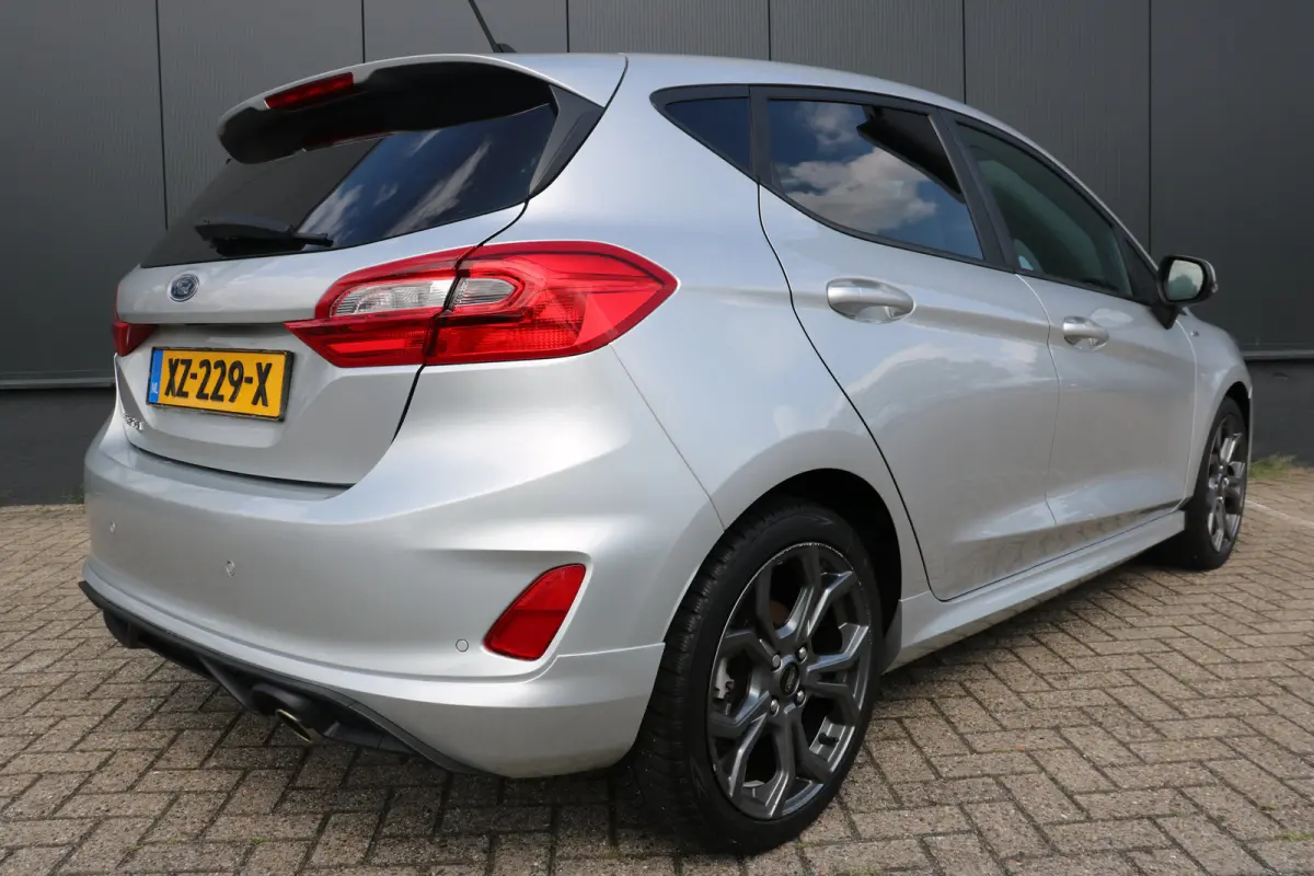 1.0 EcoBoost ST-Line AIRCO | CRUISE CONTROL | NAVI | CLIMATE | BLUETOOTH | PDC ACHTER | ALL SEASON