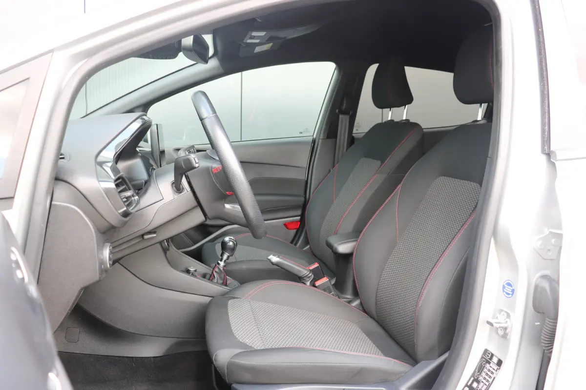 1.0 EcoBoost ST-Line AIRCO | CRUISE CONTROL | NAVI | CLIMATE | BLUETOOTH | PDC ACHTER | ALL SEASON