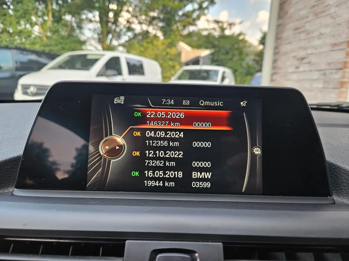 218i Executive Automaat! NAP! Leer! Airco/Clima! Cruise Control! Leuke Auto!