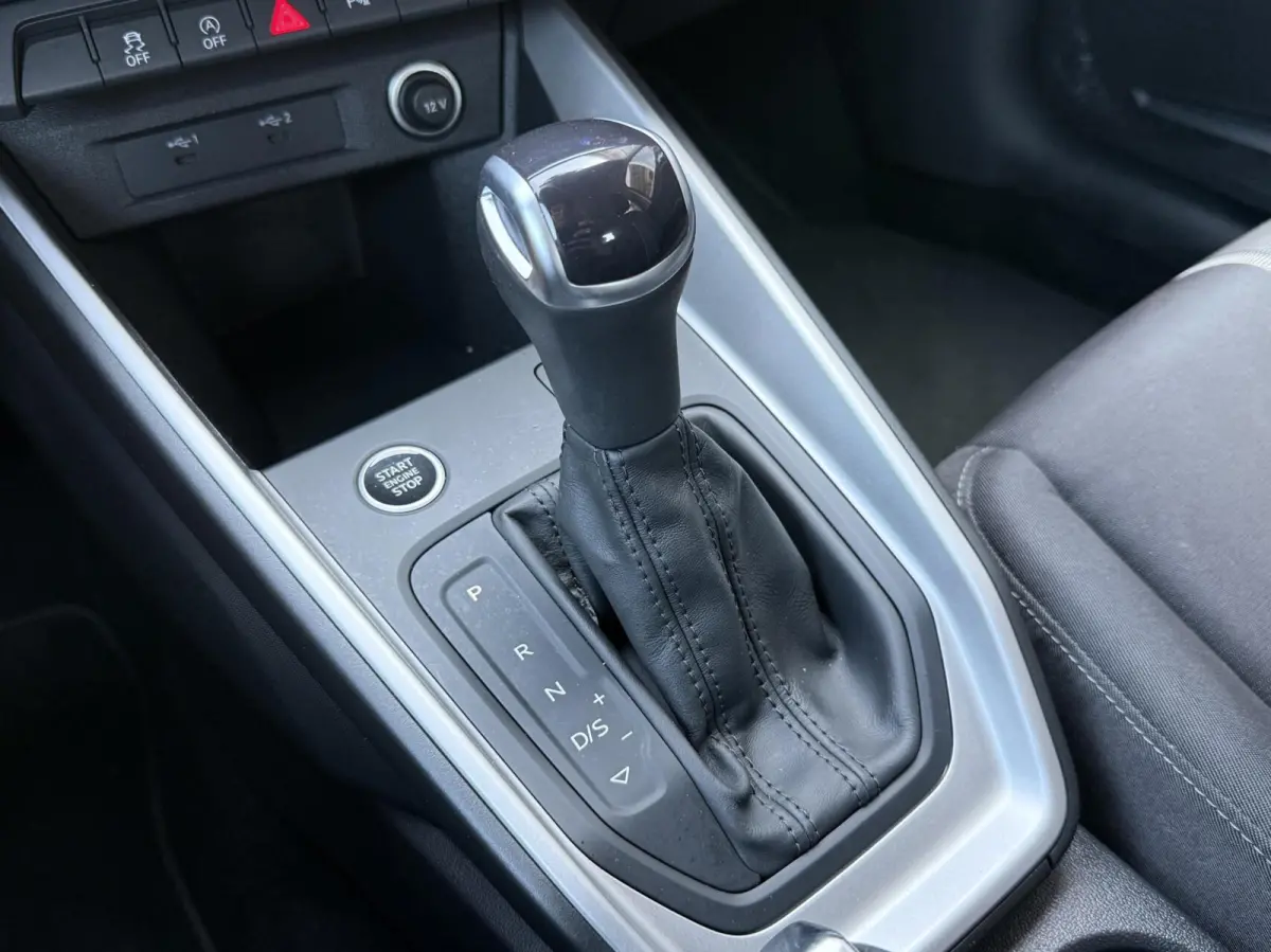 citycarver 30 TFSI Advanced Edition automaat
