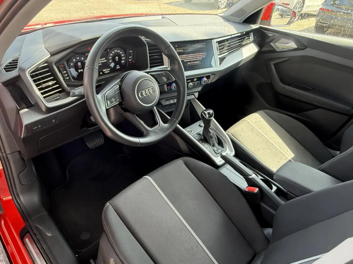 citycarver 30 TFSI Advanced Edition automaat
