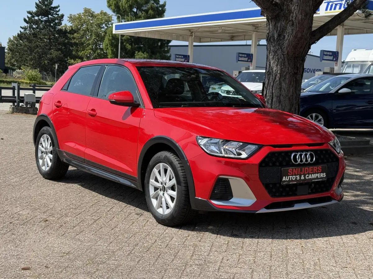 citycarver 30 TFSI Advanced Edition automaat