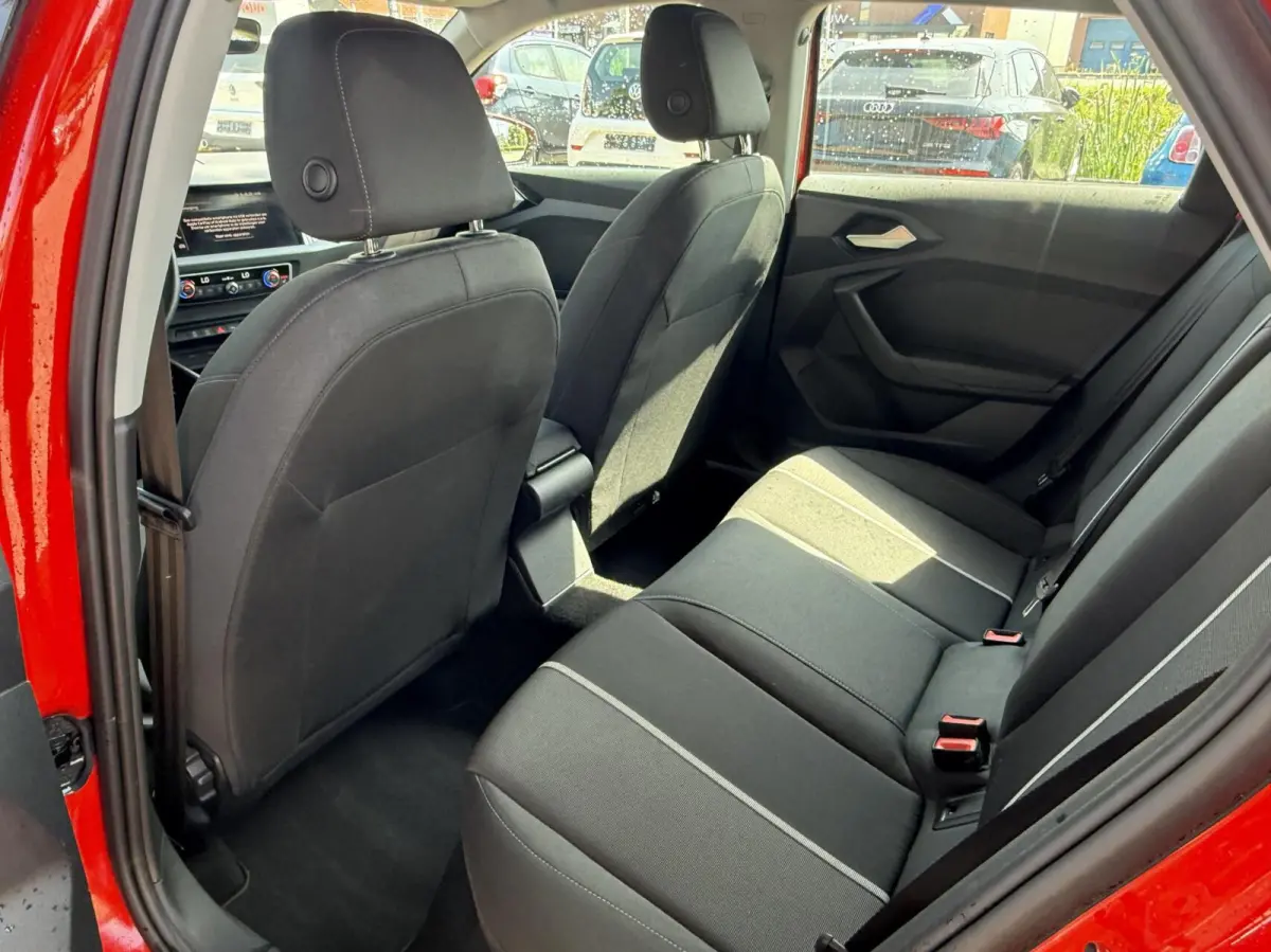 citycarver 30 TFSI Advanced Edition automaat