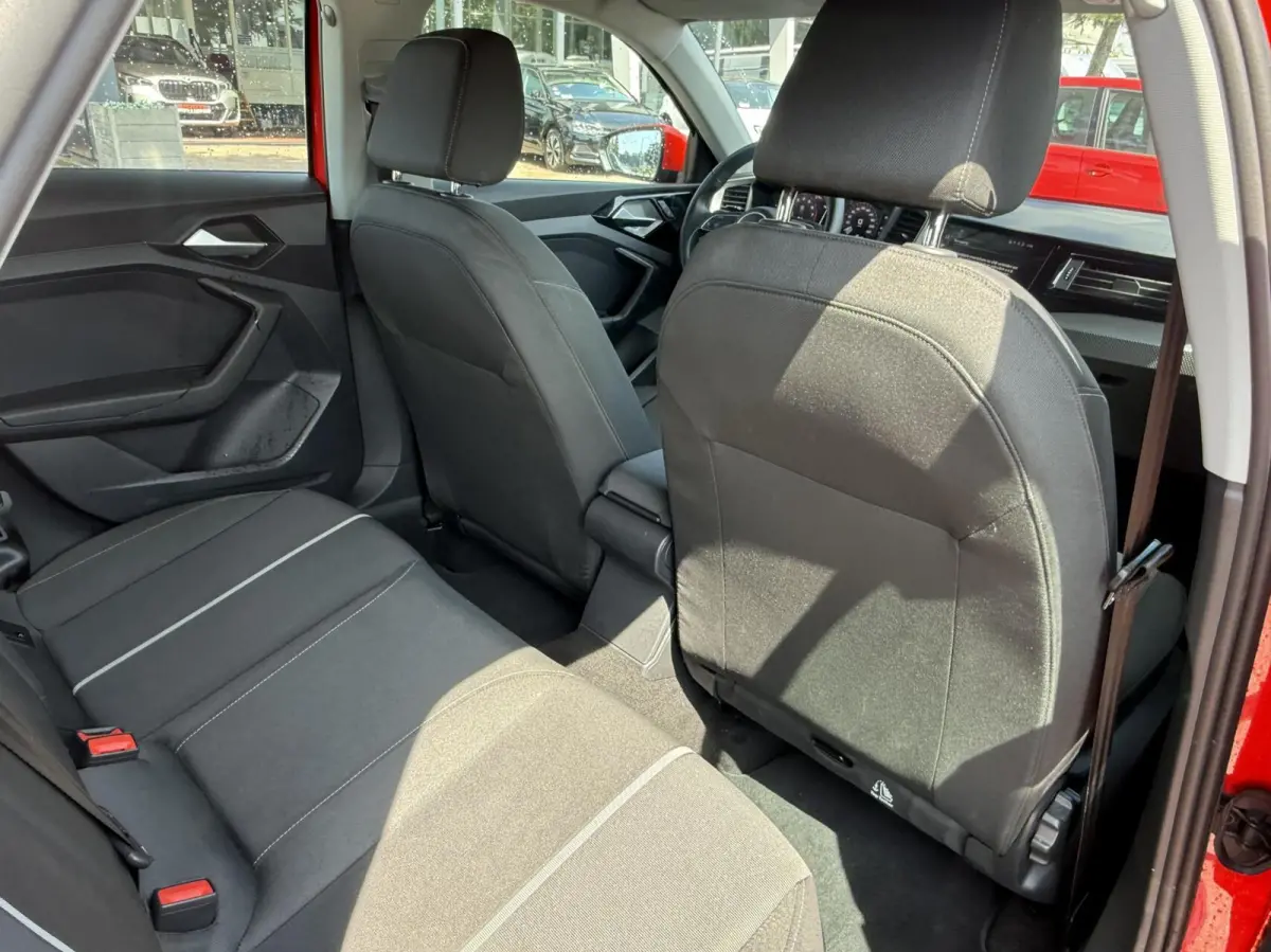 citycarver 30 TFSI Advanced Edition automaat